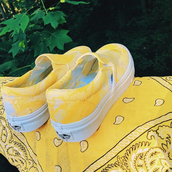 💛 CUSTOM Marble Slip-On Vans 💛 - Picture 4 of 5